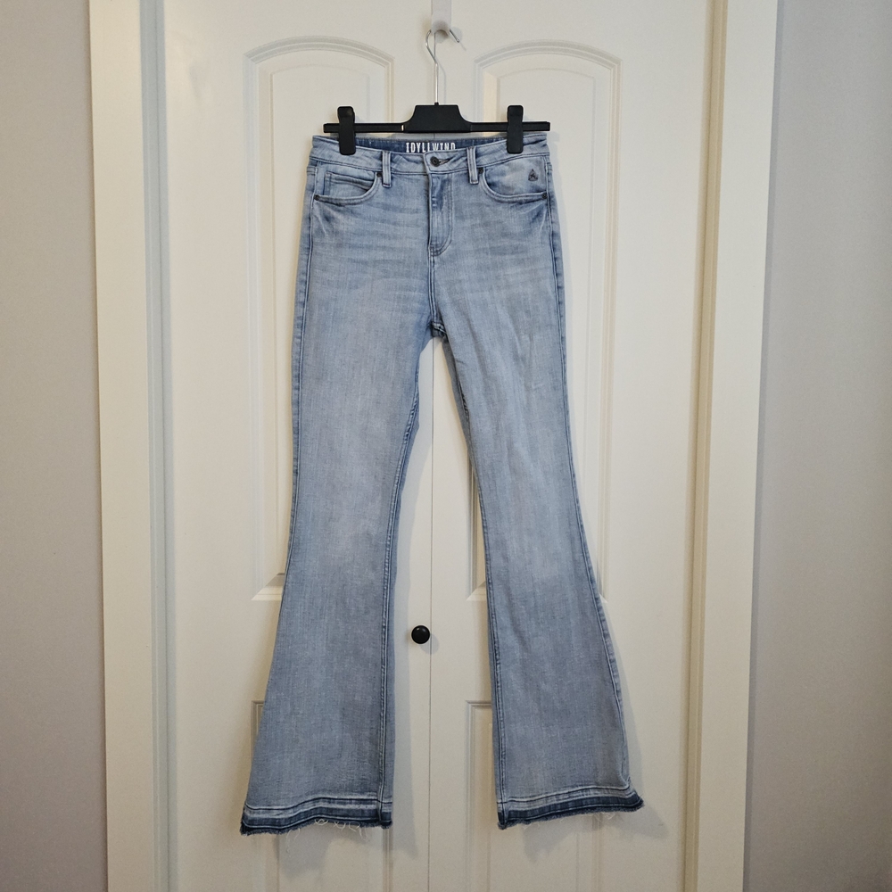 Idyllwind Flare Jeans Light Distressed Wash Sz 6